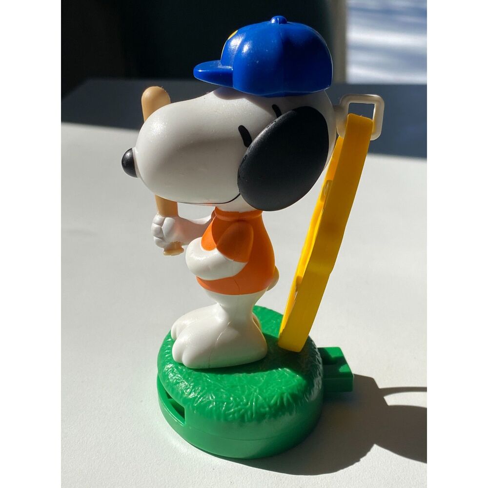 McDonald's Happy Meal Peanuts SNOOPY Toys Baseball